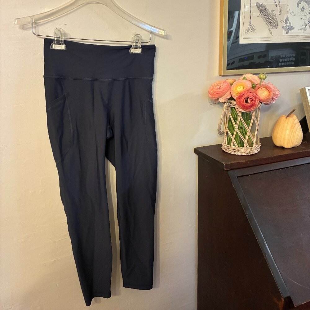 Old Navy High-Waisted PowerSoft Crop Pocket Leggings 23" Dusk Navy Size Small